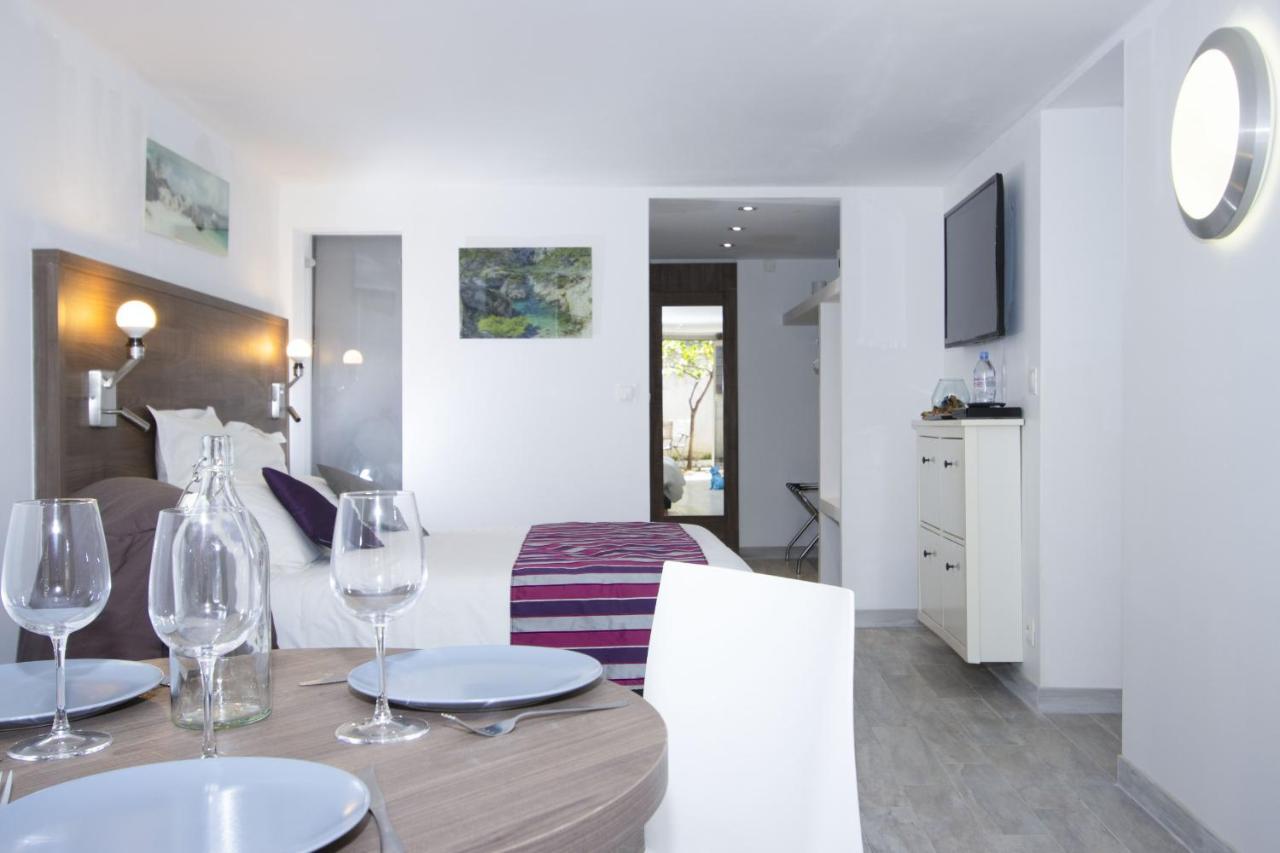 Moutte Apartman Saint-Cyr-sur-Mer Kültér fotó
