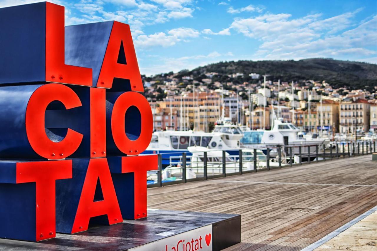 Moutte Apartman Saint-Cyr-sur-Mer Kültér fotó